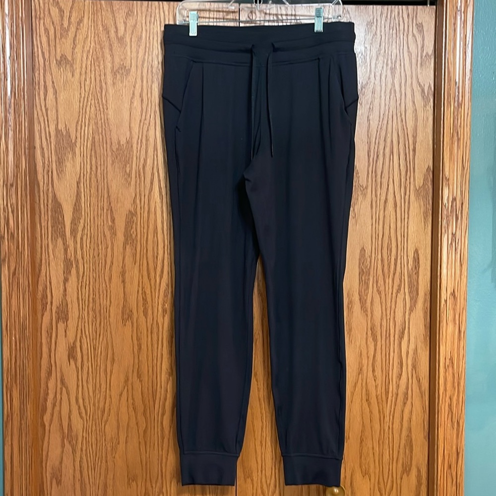 NWOT Lululemon Ready to Rulu High Rise Jogger